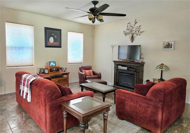 2653 LIMERICK CIRCLE, Grand Island, FL 32735