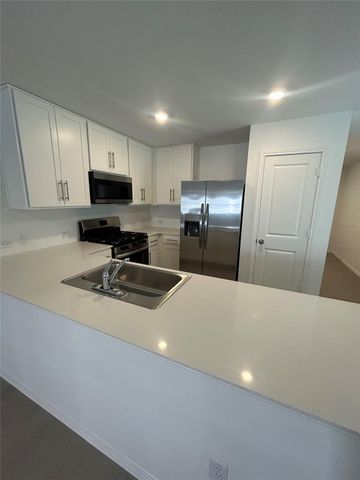 1026 Soapstone PASS, Maxwell, TX 78656