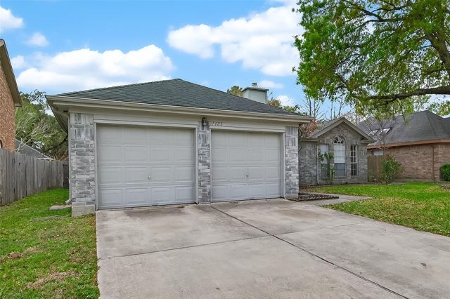 17423 Saxon Drive, Houston, TX 77095