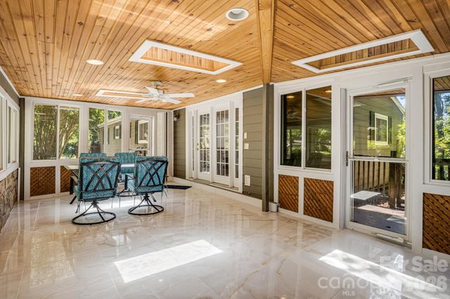 78 Grovewood Road, Asheville, NC 28804