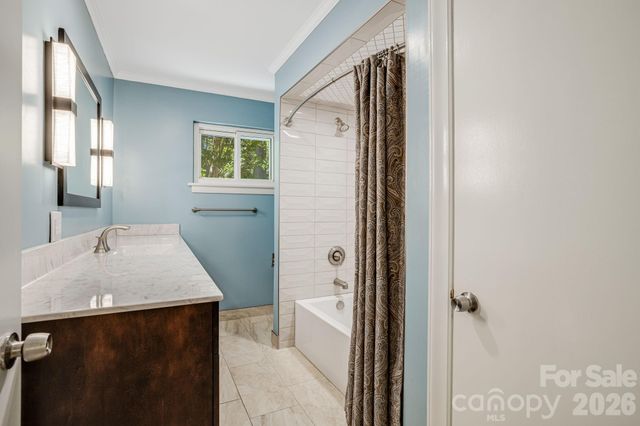 78 Grovewood Road, Asheville, NC 28804