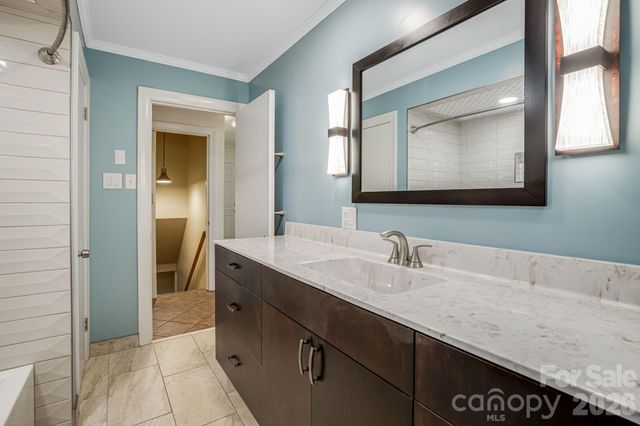 78 Grovewood Road, Asheville, NC 28804
