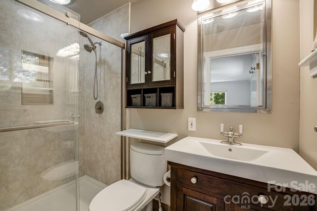 78 Grovewood Road, Asheville, NC 28804
