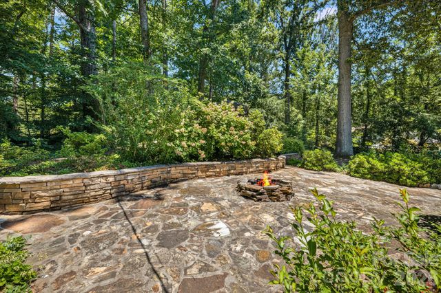 78 Grovewood Road, Asheville, NC 28804