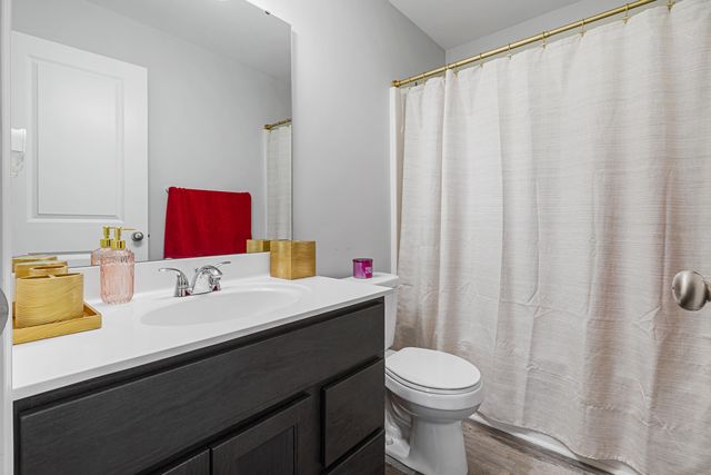 1903 Farmhouse Way, Florence, KY 41042