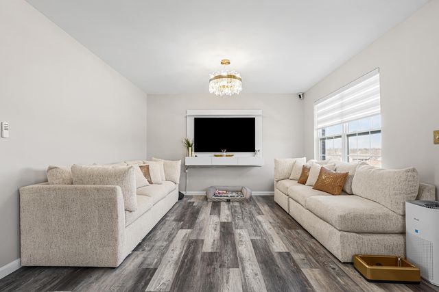 1903 Farmhouse Way, Florence, KY 41042