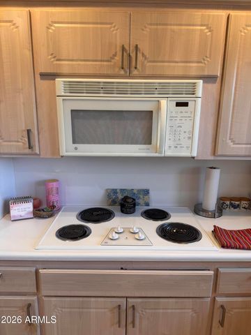 7660 E HIGHLAND Avenue, Scottsdale, AZ 85251