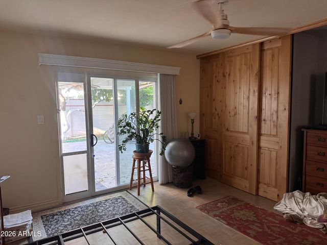 7660 E HIGHLAND Avenue, Scottsdale, AZ 85251
