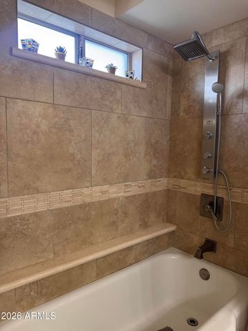 7660 E HIGHLAND Avenue, Scottsdale, AZ 85251