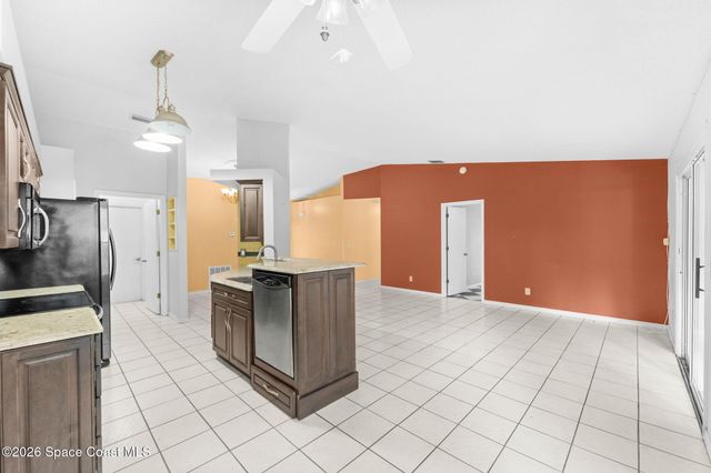 2177 Royal Poinciana Boulevard, Melbourne, FL 32935