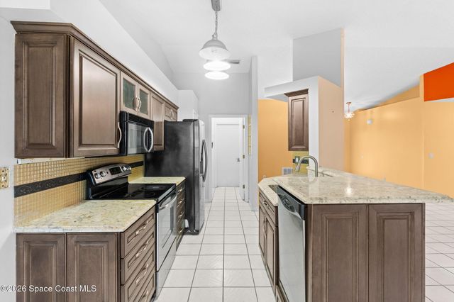 2177 Royal Poinciana Boulevard, Melbourne, FL 32935