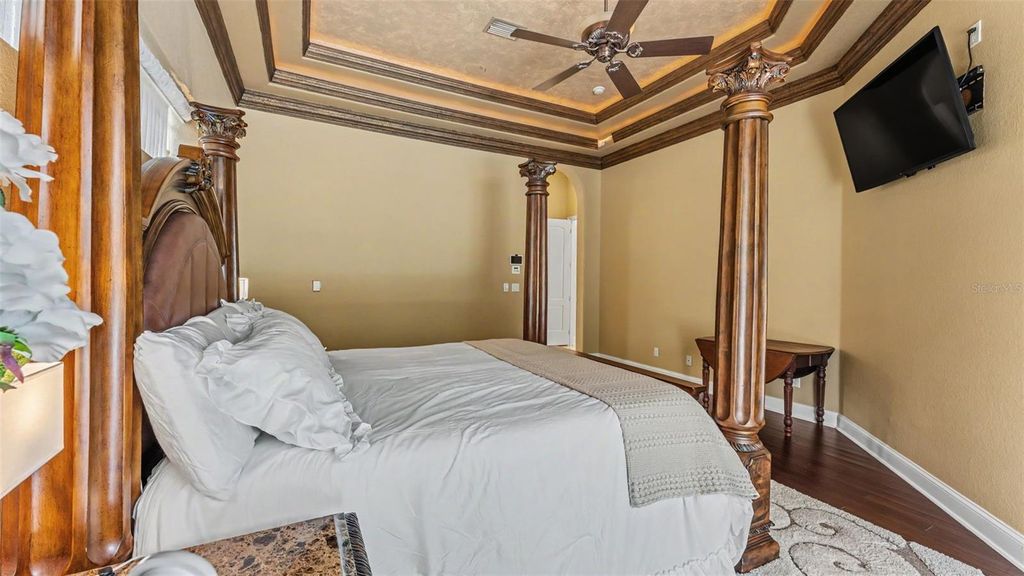 Image 36 of property listing at 2943 OAK TREE LANE, Lakeland, FL 33810