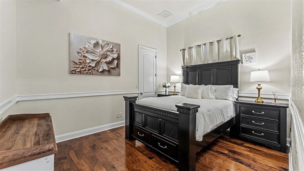 Image 44 of property listing at 2943 OAK TREE LANE, Lakeland, FL 33810