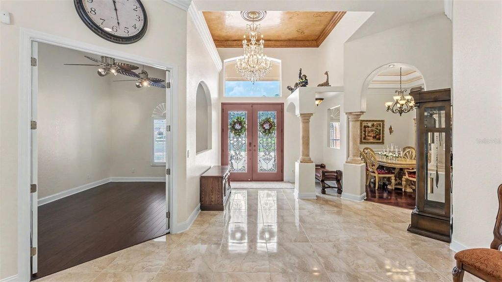 Image 10 of property listing at 2943 OAK TREE LANE, Lakeland, FL 33810