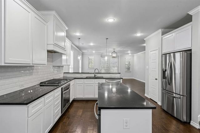 2609 & 2611 Mccart Avenue, Fort Worth, TX 76110