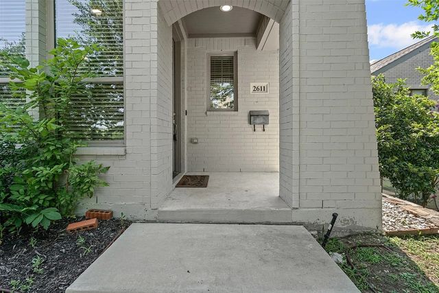 2609 & 2611 Mccart Avenue, Fort Worth, TX 76110
