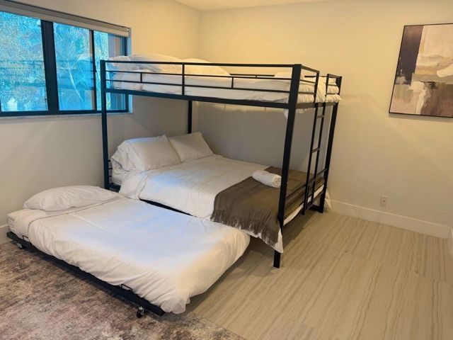 4417 SW 38th Terrace, Dania Beach, FL 33312