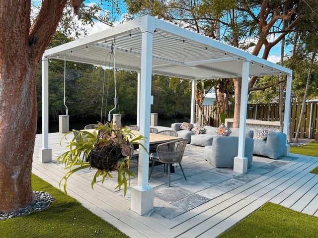 4417 SW 38th Terrace, Dania Beach, FL 33312