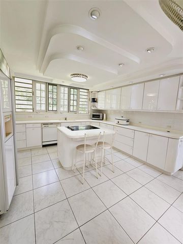 17 RECREO, Caguas, PR 00725