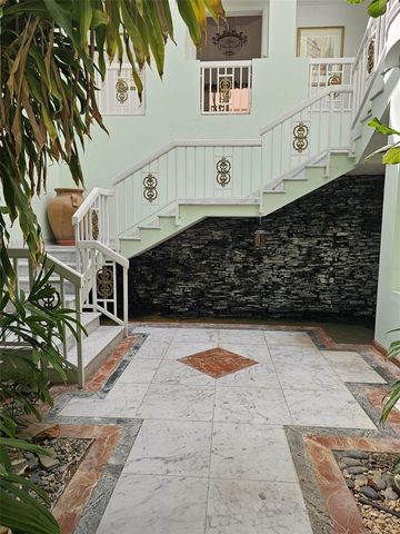 17 RECREO, Caguas, PR 00725