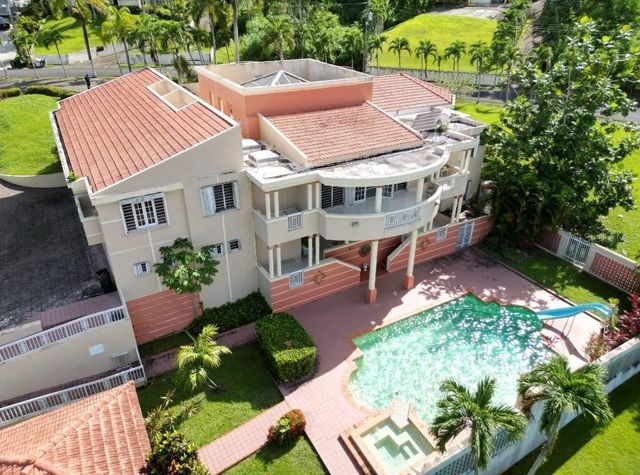 17 RECREO, Caguas, PR 00725