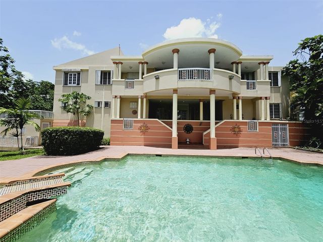 17 RECREO, Caguas, PR 00725