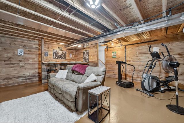 2319 Leopold Way, Sun Prairie, WI 53590