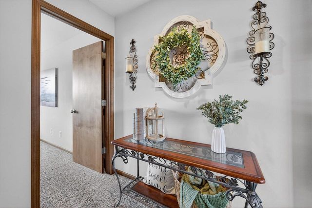 2319 Leopold Way, Sun Prairie, WI 53590