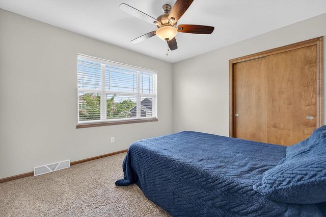 2319 Leopold Way, Sun Prairie, WI 53590
