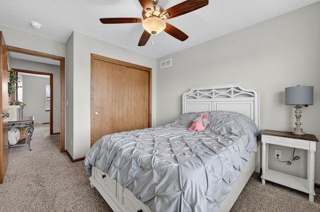 2319 Leopold Way, Sun Prairie, WI 53590