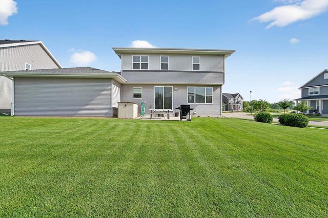 2319 Leopold Way, Sun Prairie, WI 53590