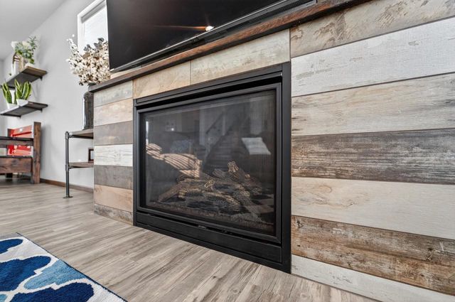 2319 Leopold Way, Sun Prairie, WI 53590