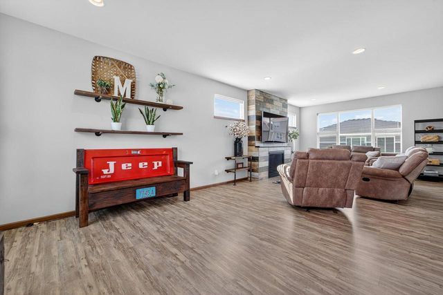 2319 Leopold Way, Sun Prairie, WI 53590