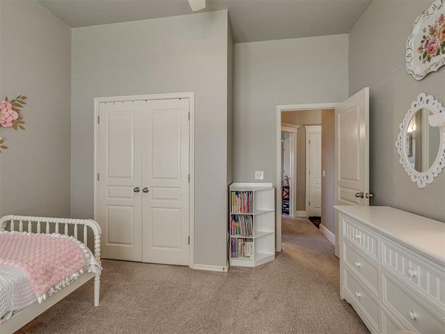 16205 Old Oak Drive, Edmond, OK 73013