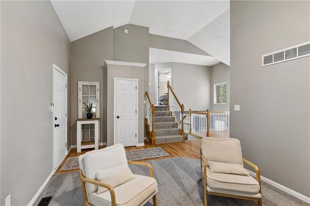 4619 SW 8th Street, Blue Springs, MO 64015