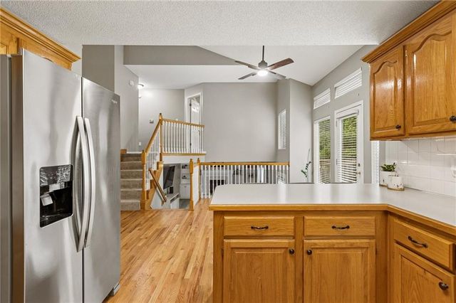 4619 SW 8th Street, Blue Springs, MO 64015