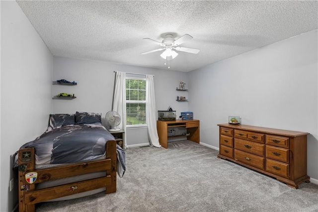 4619 SW 8th Street, Blue Springs, MO 64015