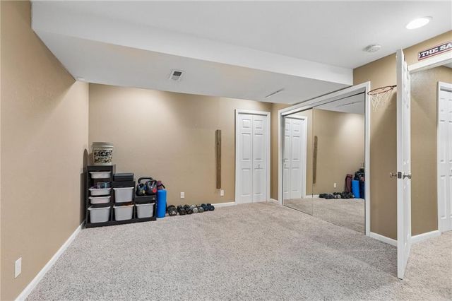 4619 SW 8th Street, Blue Springs, MO 64015