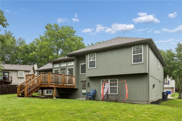 4619 SW 8th Street, Blue Springs, MO 64015
