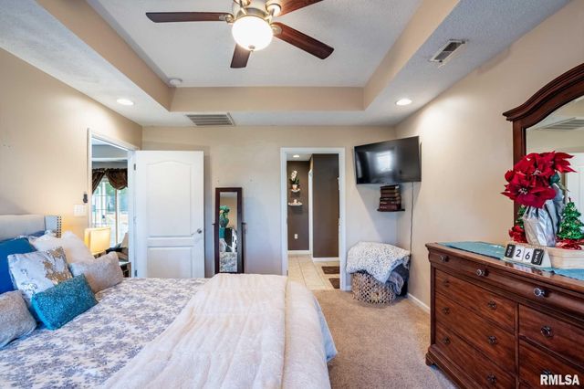 411 PRINCE Lane, Herrin, IL 62948