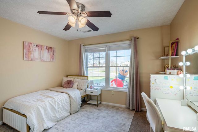 411 PRINCE Lane, Herrin, IL 62948