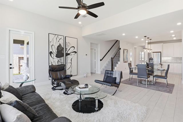 10126 Water Harbor Drive, Missouri City, TX 77459