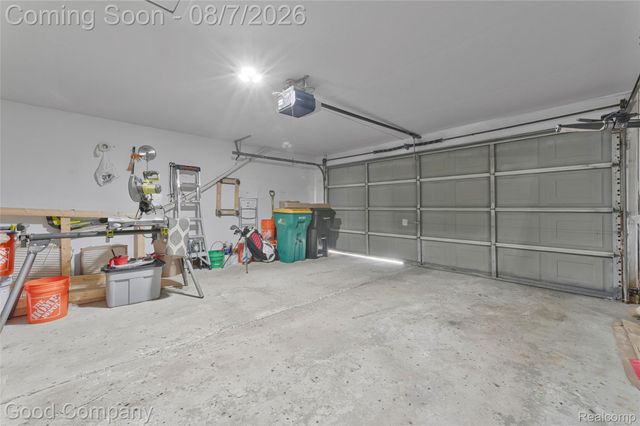 29367 Laurel Drive, Farmington Hills, MI 48331