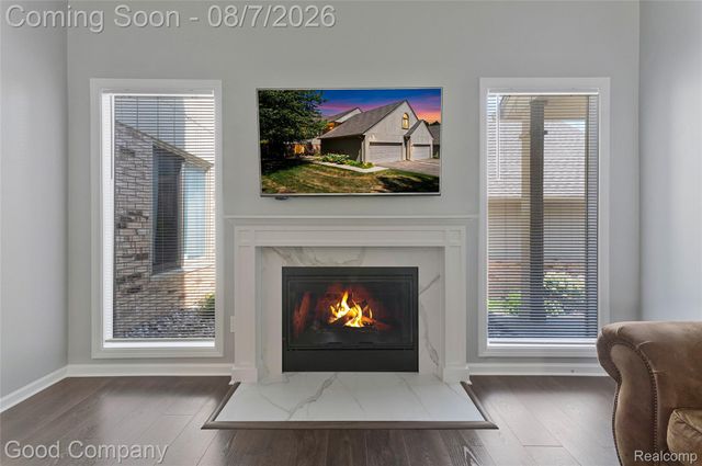29367 Laurel Drive, Farmington Hills, MI 48331