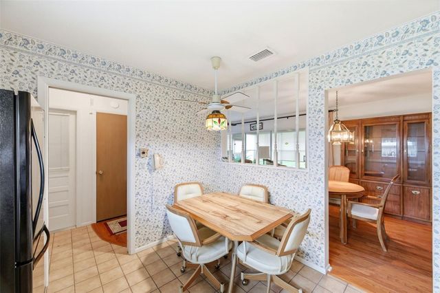 8566 108TH WAY, Seminole, FL 33772