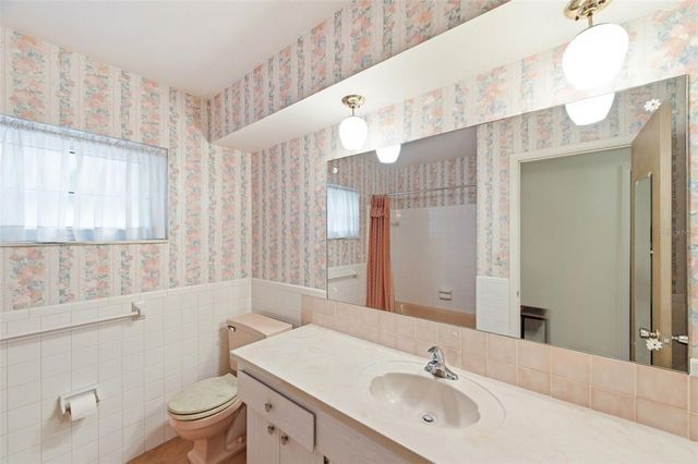 8566 108TH WAY, Seminole, FL 33772