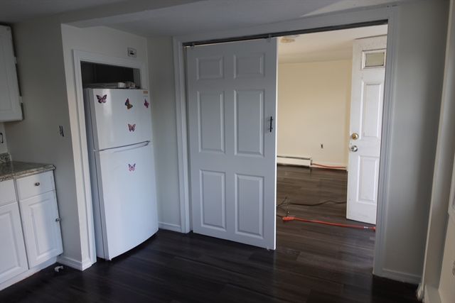 47 Rockaway St, Lynn, MA 01902