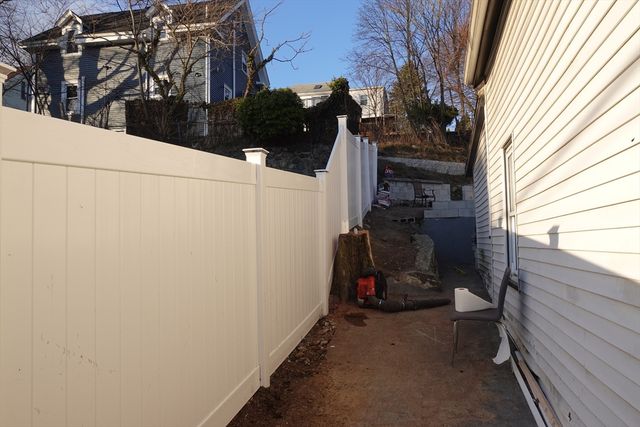 47 Rockaway St, Lynn, MA 01902