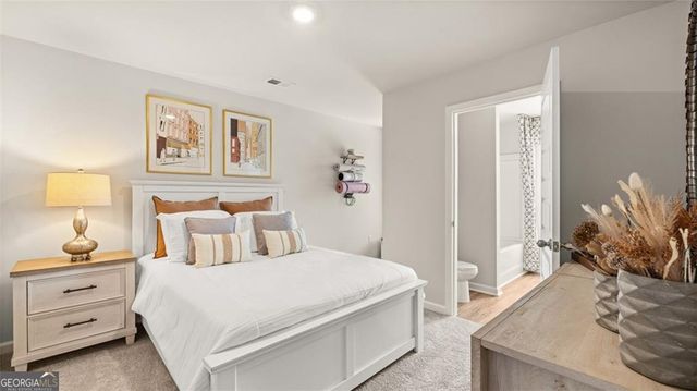 241 Sound Circle, Stockbridge, GA 30281