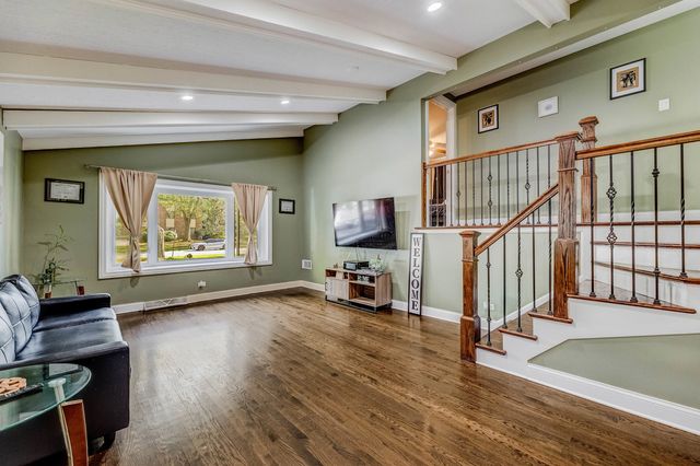 12642 S Central Avenue, Palos Heights, IL 60463